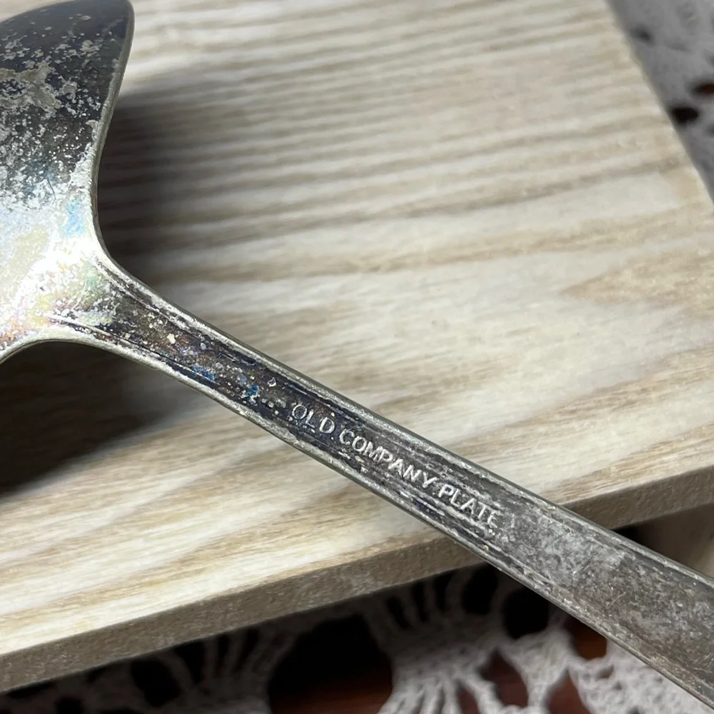 Vtg Old Company Plate Silver-Plated Soup Ladle Signature Pattern Unpolished